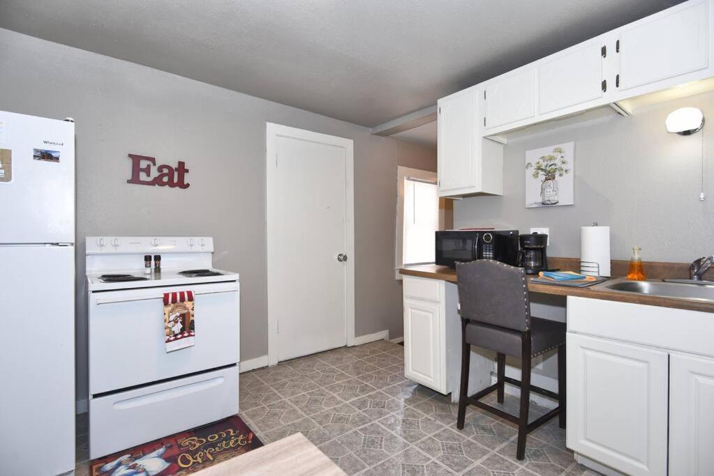 Cherry St Little Love House* Shop*Dine* Rt 66*Expo Center*Bok*Downtown Tulsa Exteriör bild